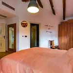 Villa Artien For 8 People With 32m2 Private Pool & Pet Friendly